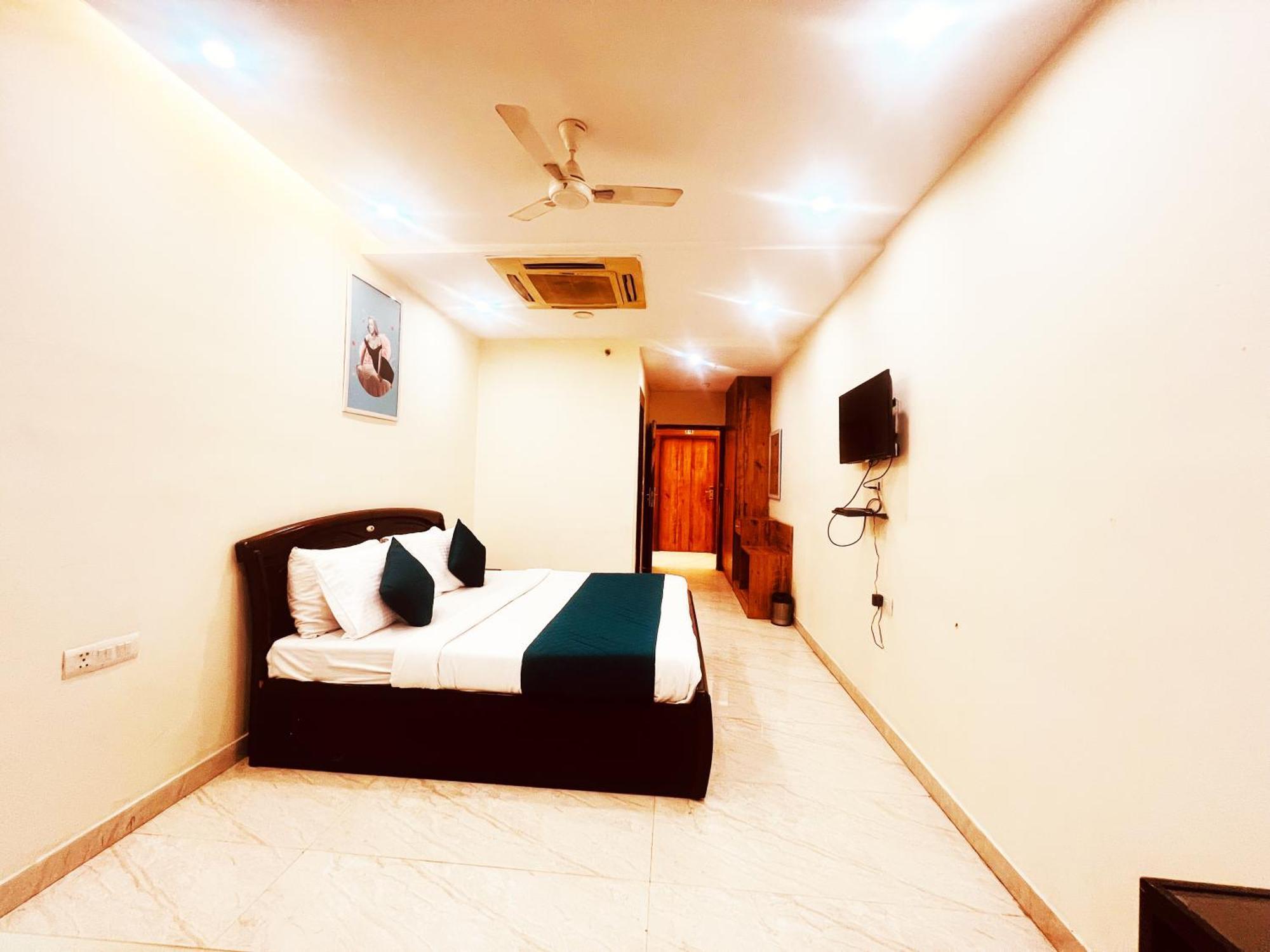 Hotel Lagoona And Banquet Hall New Delhi Ngoại thất bức ảnh